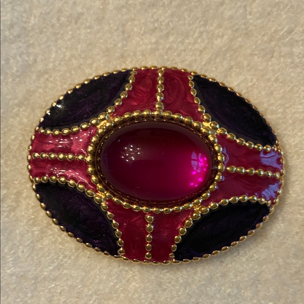 Large vintage 80s magenta purple brooch pin